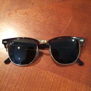 Ray-Ban Women’s sunglasses